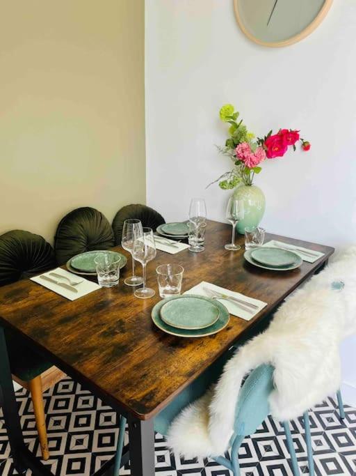 Heerlijk Appartement Centrum Breda En Restaurant! Экстерьер фото